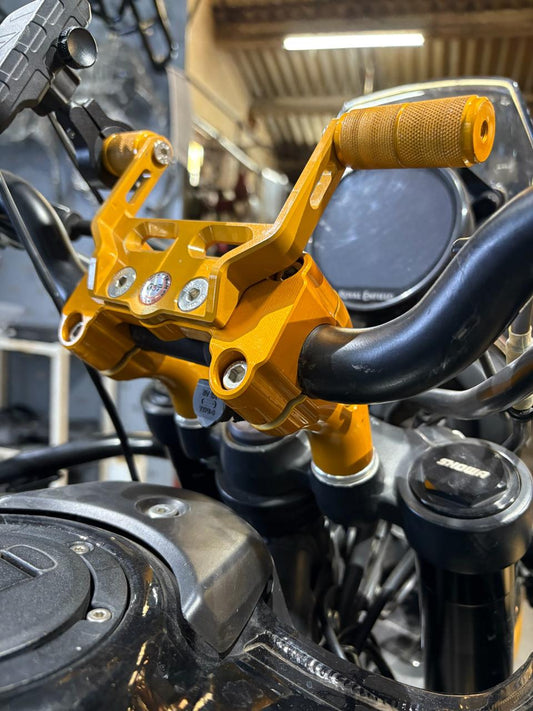 Handlebar Riser With Mobile Mount Combo Black for Himalayan 450